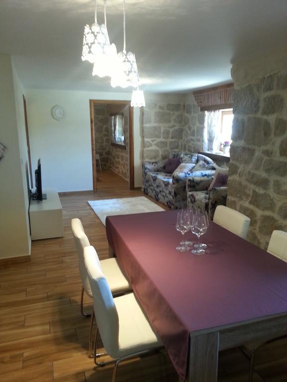 Apartment Peky Раб Екстериор снимка
